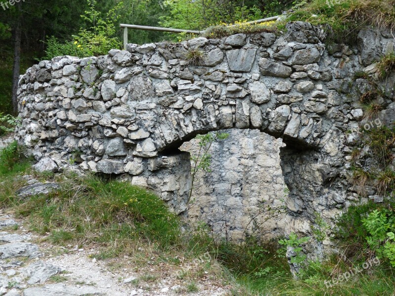 Lime Kiln Historically Ruin Lime Production Nature Park Lake Garda