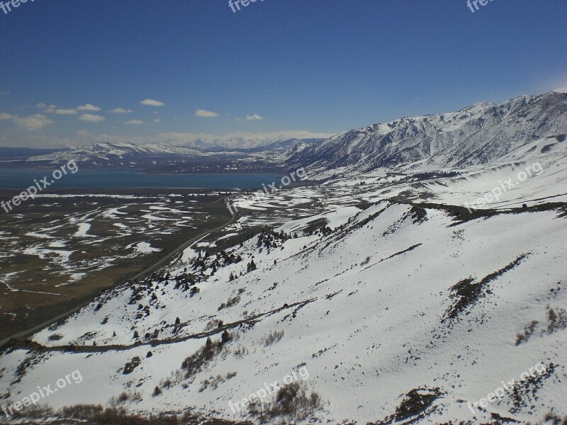 Sierra Nevada Snow Capped California Scenery Winter