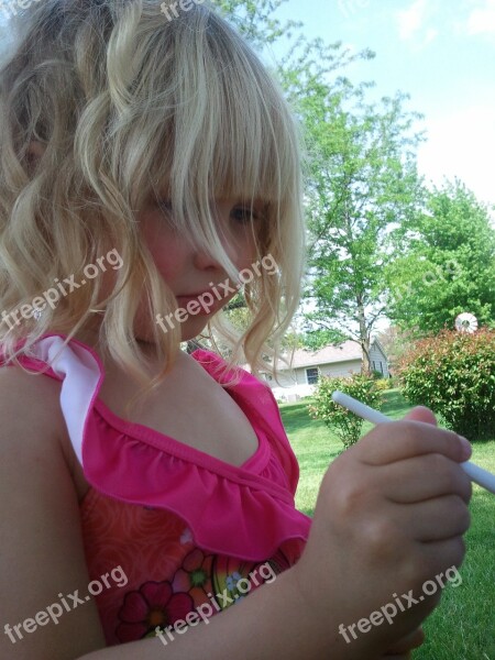 Girl Painting Outdoors Child Paintbrush Outdoor