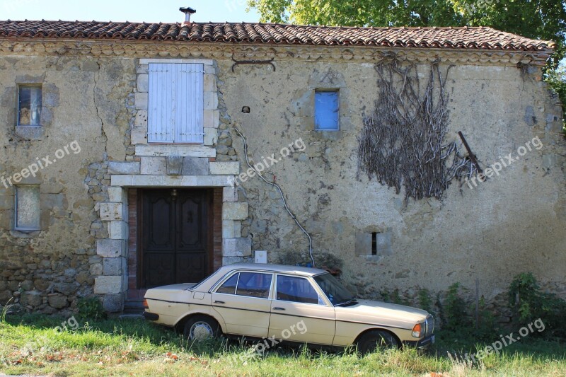 Abandoned Mercedes Mercedes Ruin Deserted House