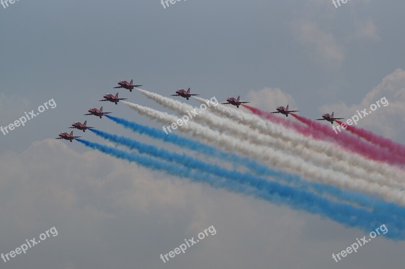 The Red Arrows Royal Air Force Raf Waddington Flight Formation Formation Flight