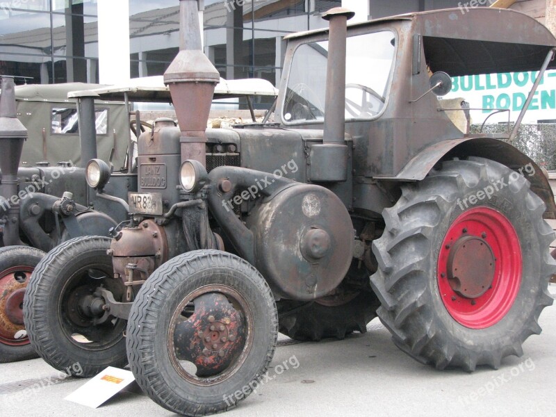 Bulldog Tracktor Oldtimer Free Photos