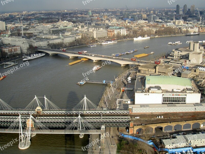 River Thames Bridges Boats Skyline