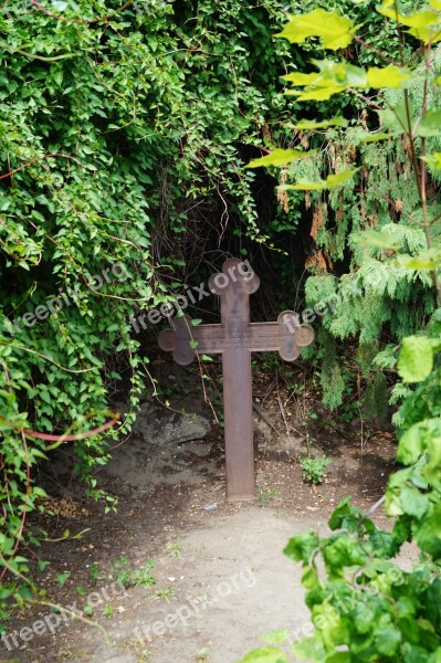 Cross Alone Death Cemetery Graves