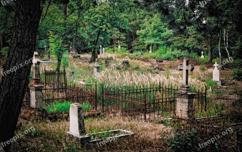 Cemetery Graves The Tomb Of Dreary Atmosphere