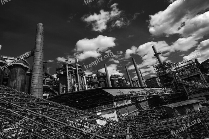 Steel Hut Black White Industry Industrial Plant Atmosphere