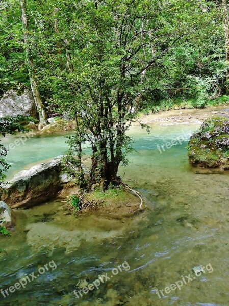 Drôme Gorges Fall Of The Druise River Water