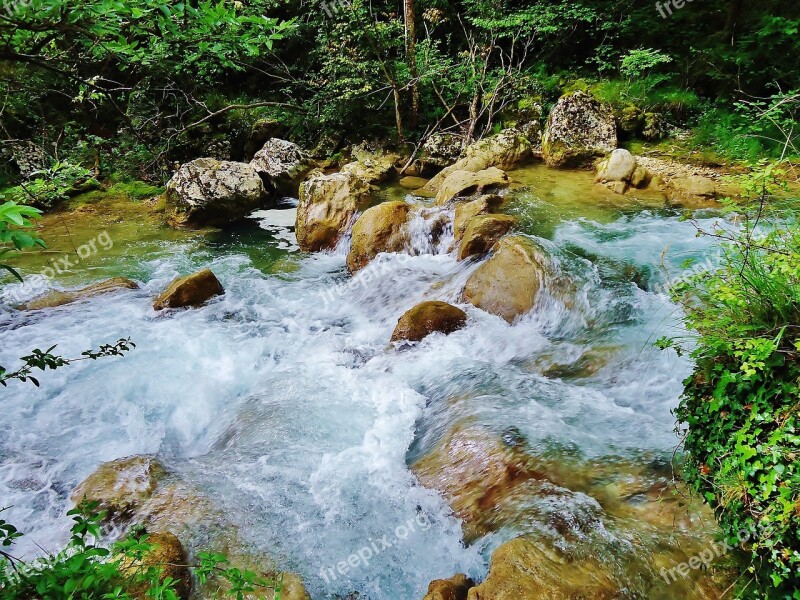 Drôme Gorges Fall Of The Druise River Water