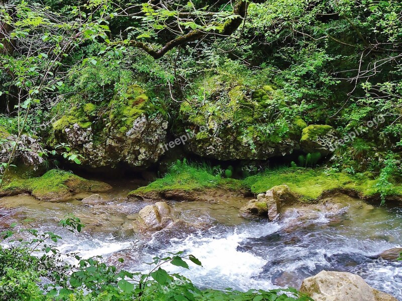 Drôme Gorges Fall Of The Druise River Water