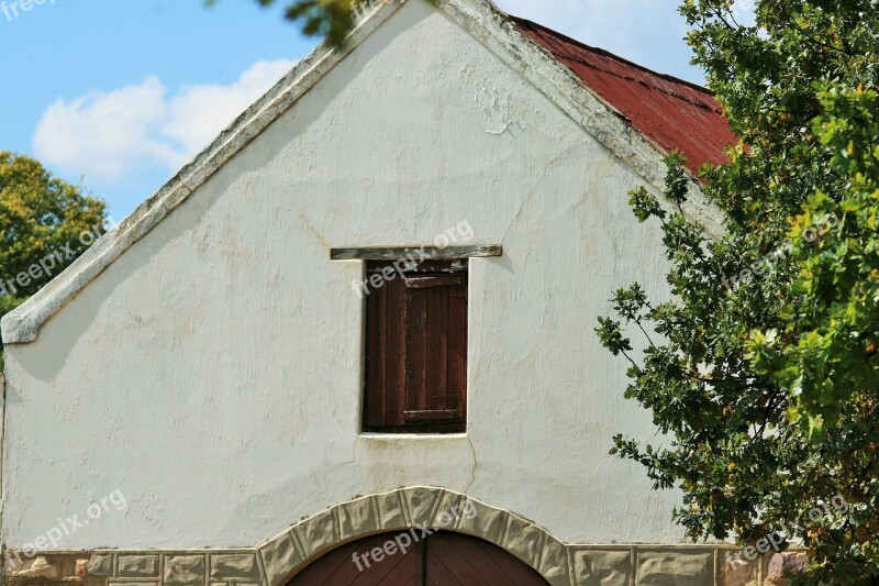 Barn Farm Building White Loft