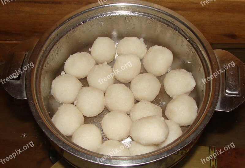 Food Steamed Rice Dumpling Rice Balls Kadumbuttu Cuisine