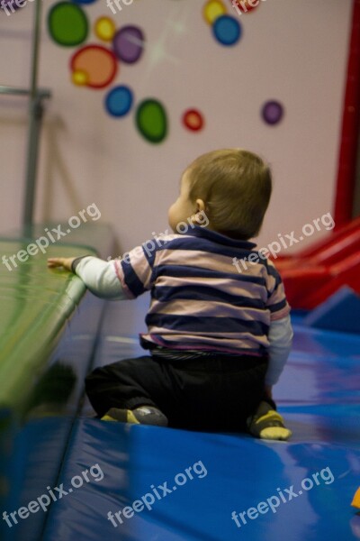 Nursery School Child Infant Crawling Nursery