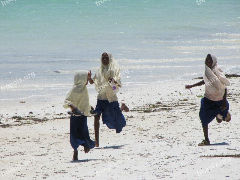 Muslim Girls Running Racing Zanzibar