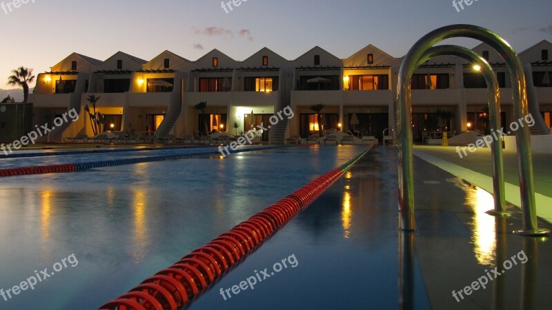 Hotel Lane Water Pool Recovery