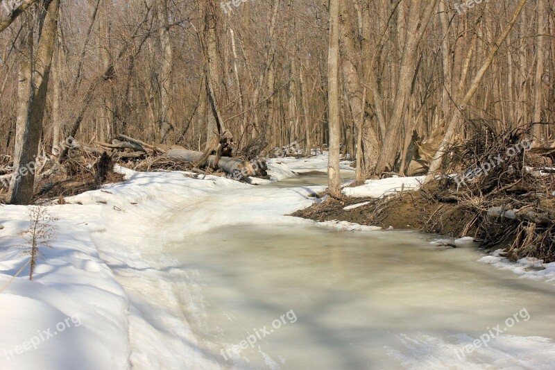 Minnesota Usa Minnesota Valley State Park River Frozen