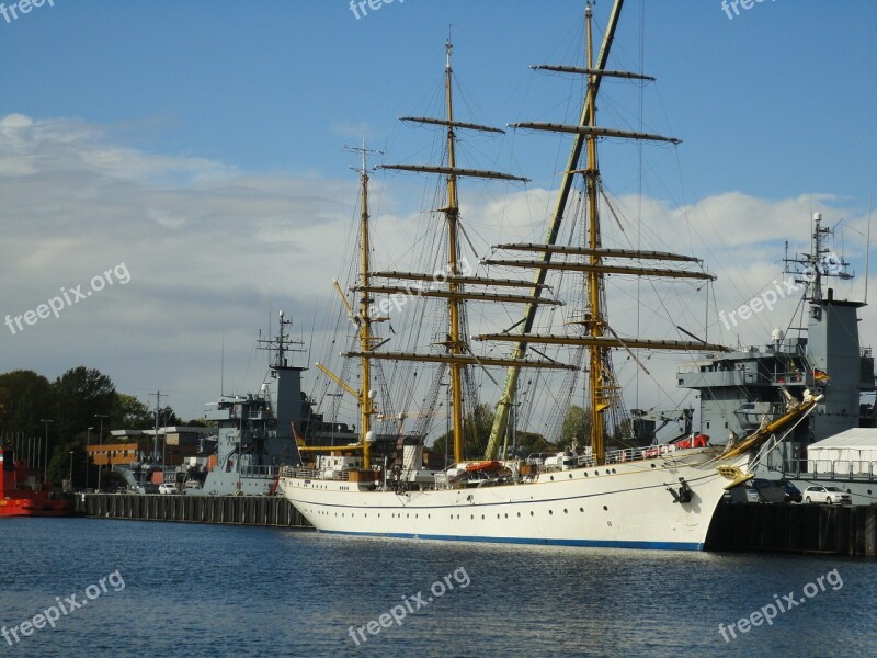 Sailing Vessel Sail Training Ship Gorch Fock Military Port Training Ship