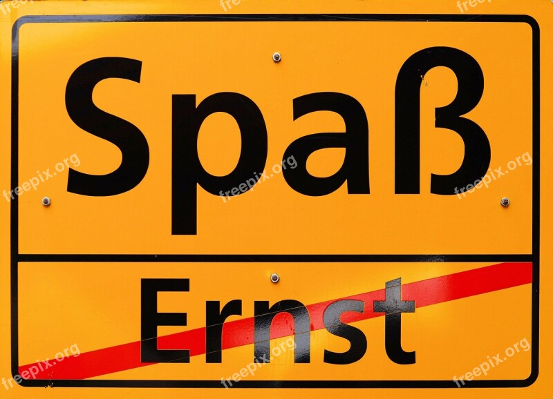 Shield Note Road Sign Fun Ernst