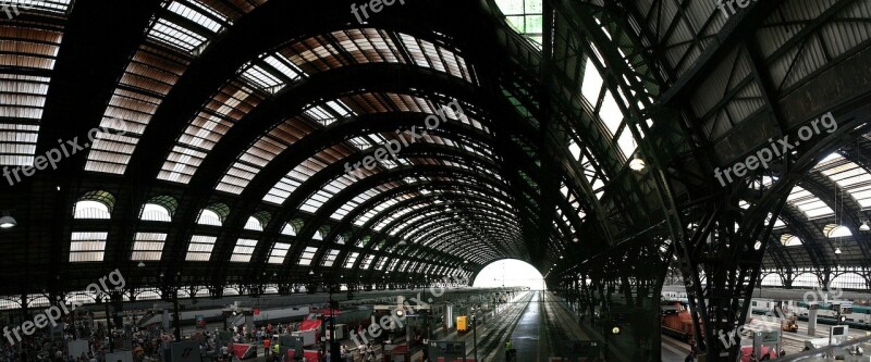 Milan Central Railway Station Milano Centrale Terms Railway Station Overview Free Photos