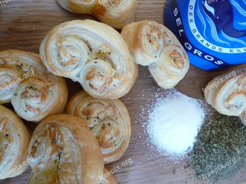 Puff Pastry Snack Puff Pastry Worm Baked Goods Hand