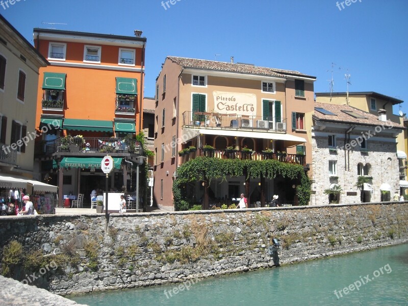 Riva Promenade Italy Garda Houses