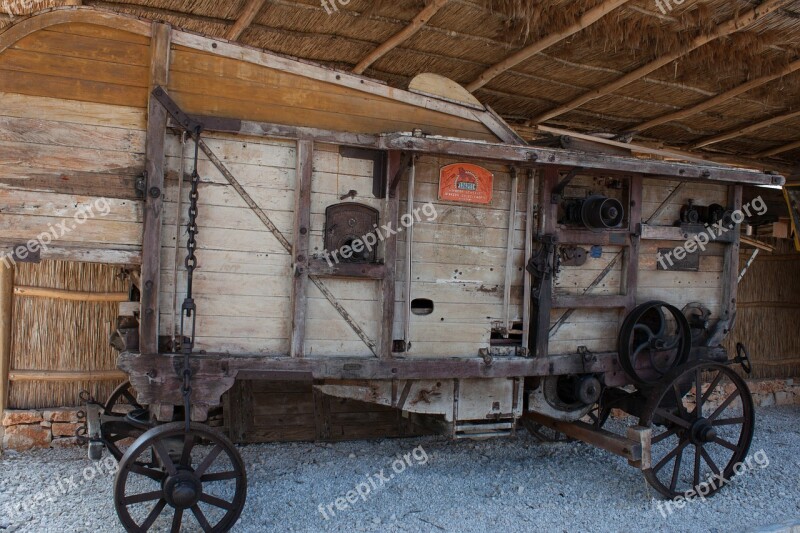 Combine Harvester Harvester Machine Agriculture Oldtimer