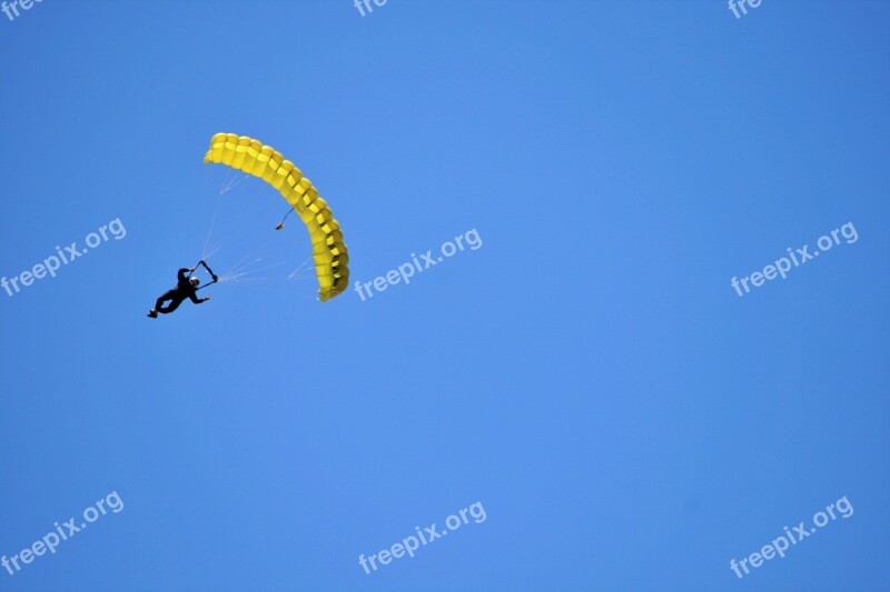 Parachutist Skydiver Skydiving Sky Parachute