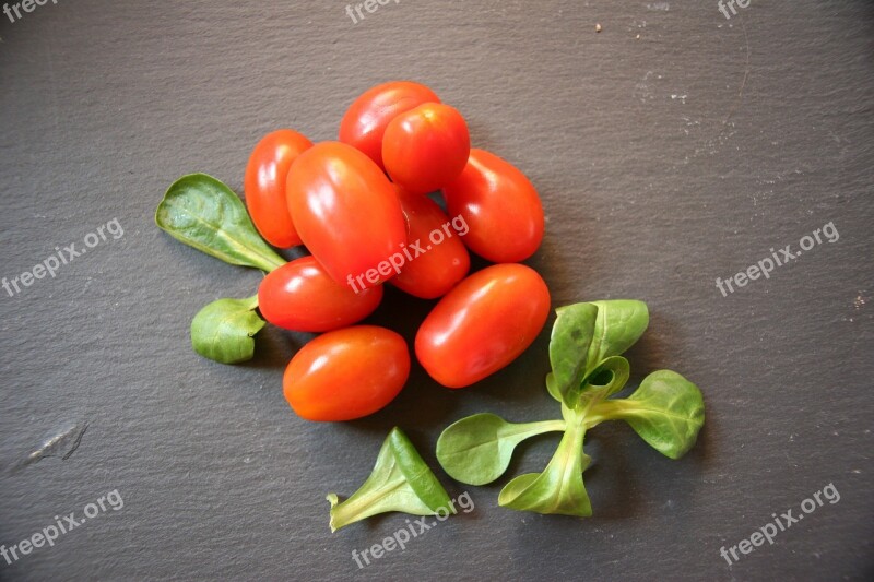 Tomatoes Lamb's Lettuce Salad Eat Vitamins