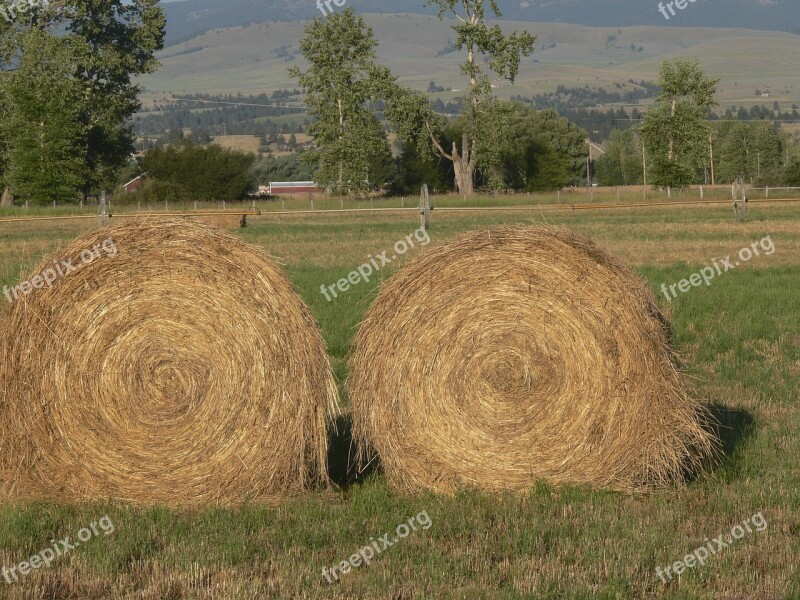 Haystack Montana Countryside Scene Natural