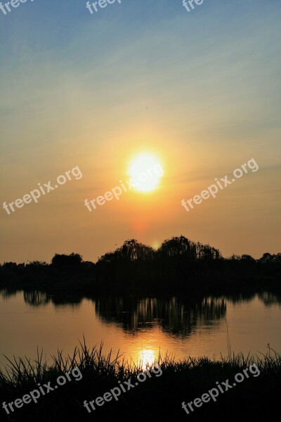 Sunset Over Pond Pond Water Sunset Sun