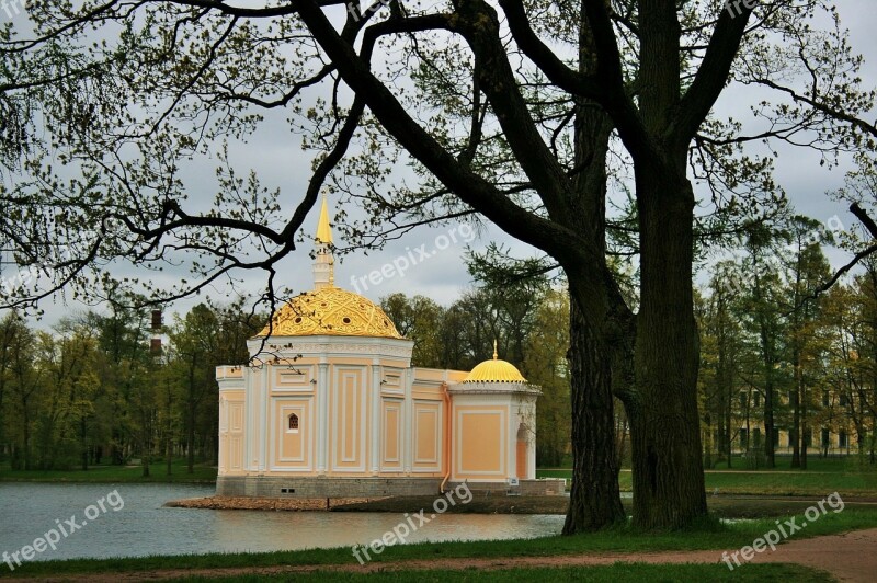 Tsarskoe Selo Estate St Petersburg Pond Chapel Ornate