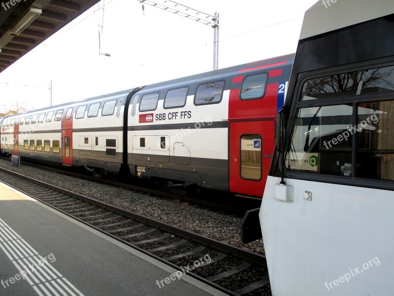 Railway Station Intercity Regional Train Platform Gleise