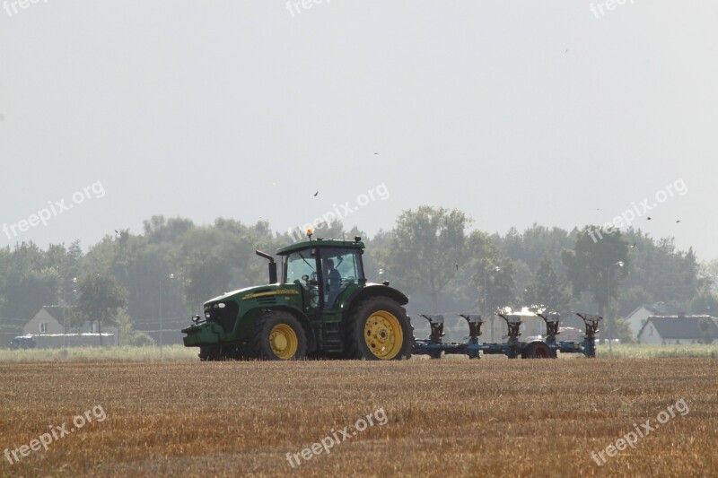 Farmer Village Field View Field Crops