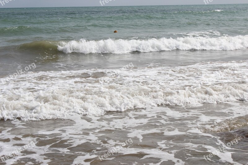 Beach Coast Spray Surf Sea