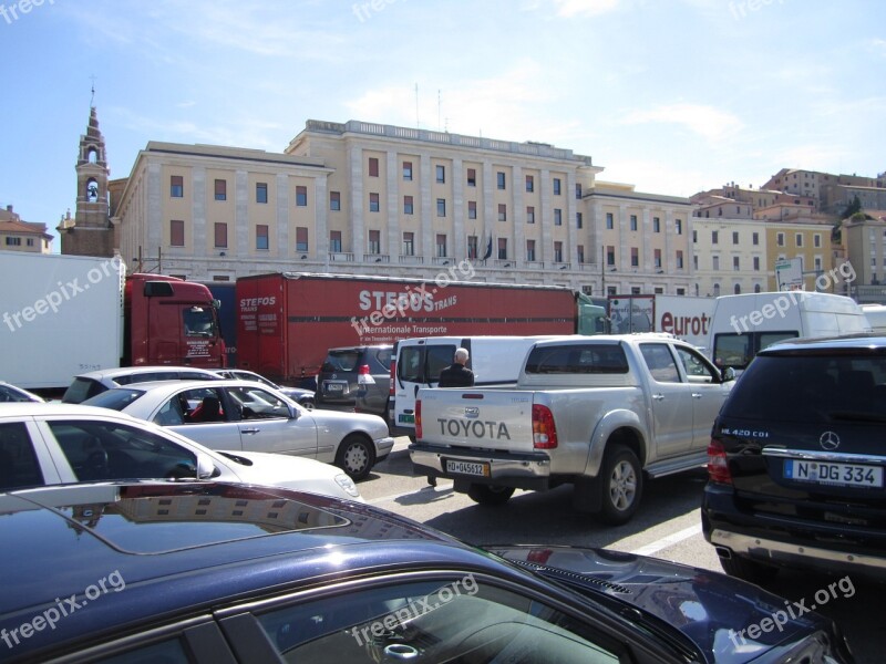 Port Autos Ferry Italy Ancona