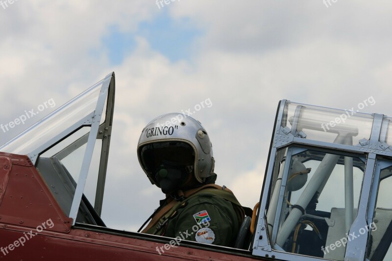 Aircraft Harvard Cockpit Pilot Mask