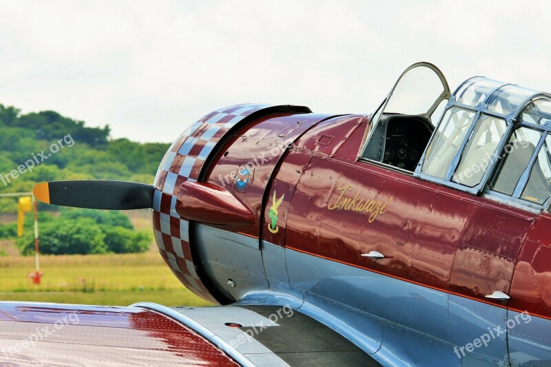 Aircraft Fixed Wing Trainer Harvard Inkwazi