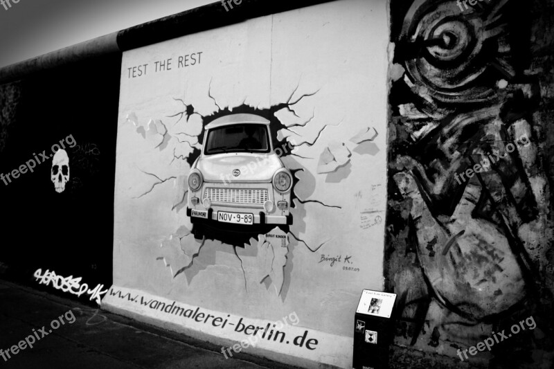 Berlin Wall Art Germany Graffiti