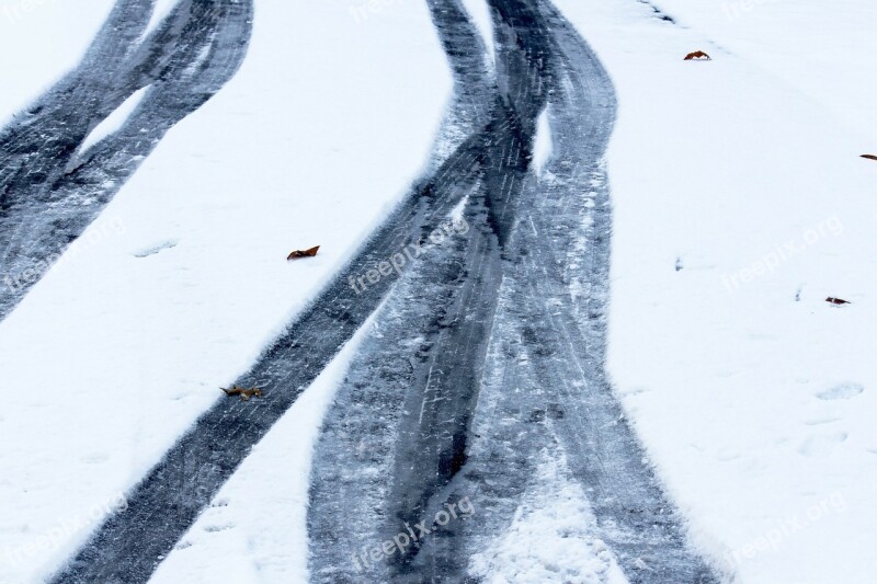 Wheel Marks Tire Marks Snow Cold Pattern