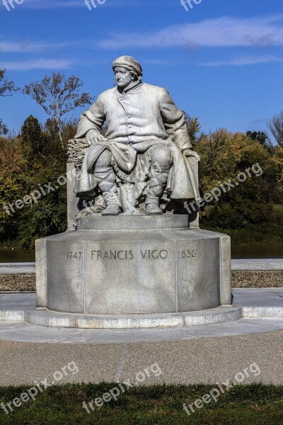 Statue Sackville Francisco Vigo Man Statue Man Historical Site