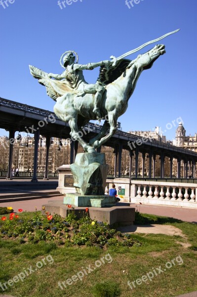 Paris Equestrian Statue Bridge France Bir Hakem