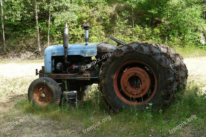 Old Tractor Antique Tractors Vintage