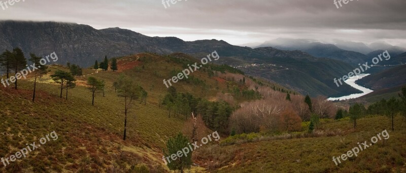 Soajo Rio Lima Portugal Landscape Rive