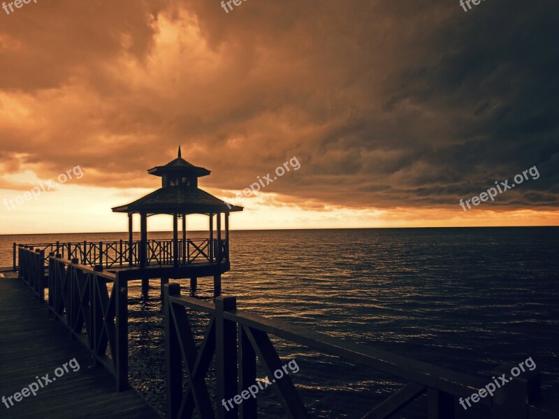 Walkboard Jamaica Sunset Pier Beach