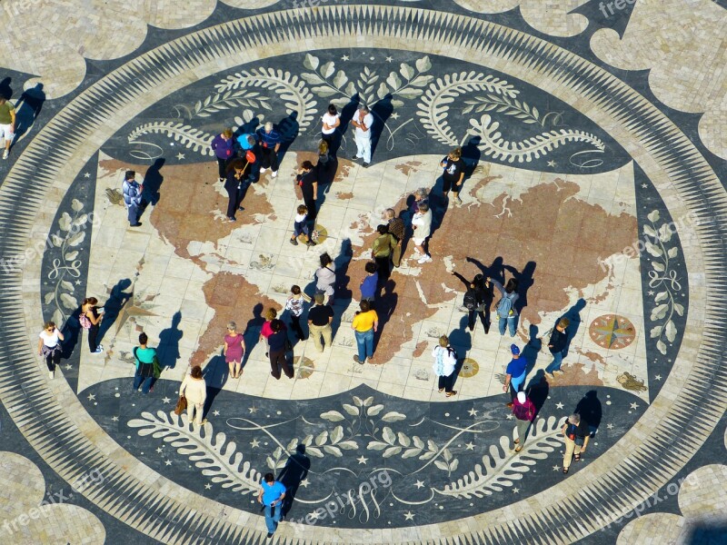 Padrão Dos Descobrimentos Monument Of The Discoveries Windrose Map Of The World Belem