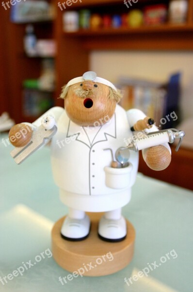 Hospital Yi Doll Tooth Extraction Doctor