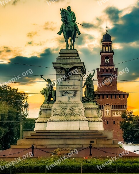 Italy Milan Square Statue Lombardy