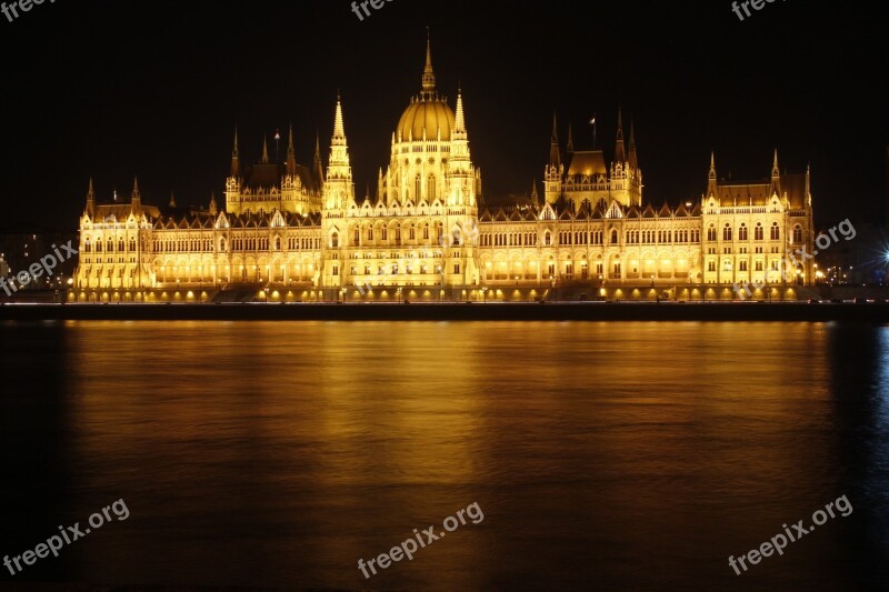 Budapest House Of Parliament River Danube Night Free Photos