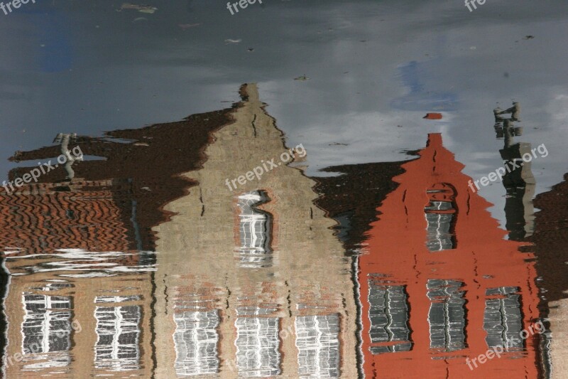 Bruges Water Reflection Facade Photo Surrealism Clouds