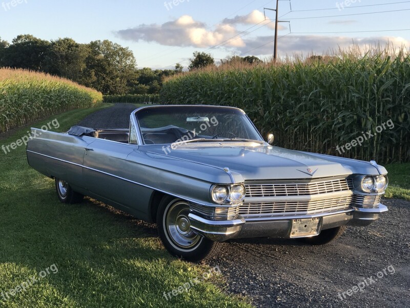 Cadillac 1964 Deville Convertible Coupe