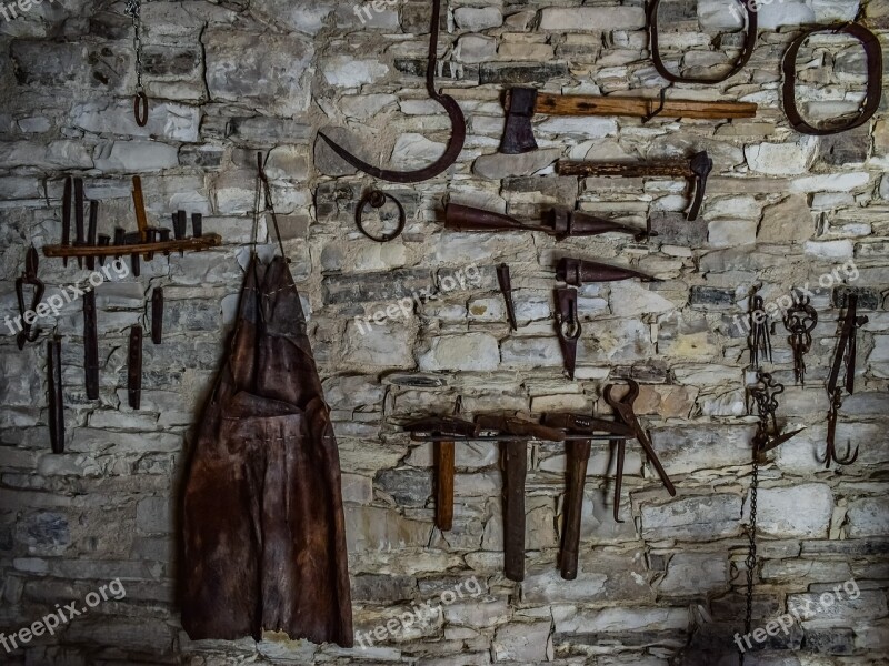 Blacksmith's Tools Forge Stithy Old